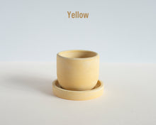 Load image into Gallery viewer, Tiny Bell Shaped Concrete Planter with Tray
