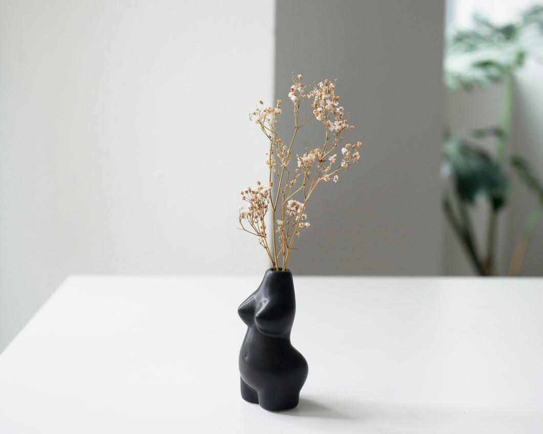Nude Figure Body Vase for Dried Flower Display